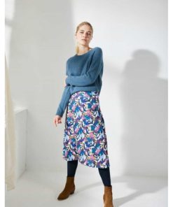 Swanattire.shopc19f337a19 1