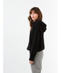 Swanattire.shopf505d38d69 1